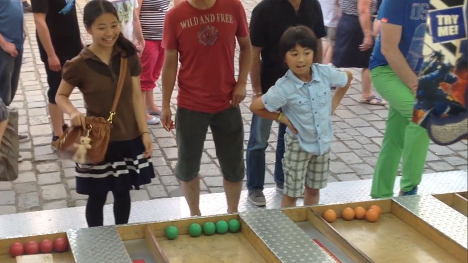 A caption and a link.