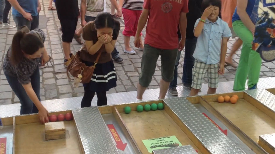 A caption and a link.